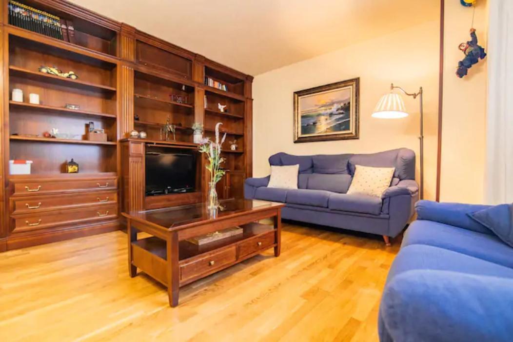 Residencial En Madrid Alquiler De Corta Estancia No Turistico Zewnętrze zdjęcie