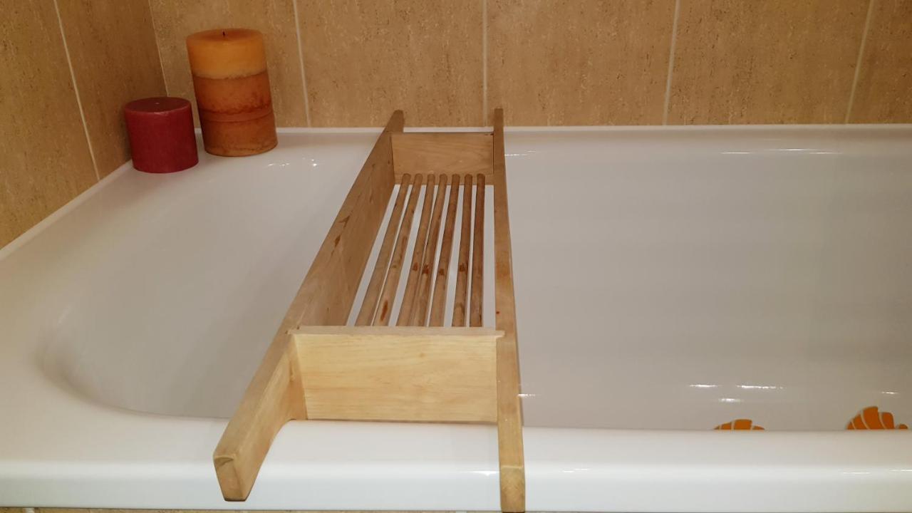 Residencial En Madrid Alquiler De Corta Estancia No Turistico Zewnętrze zdjęcie