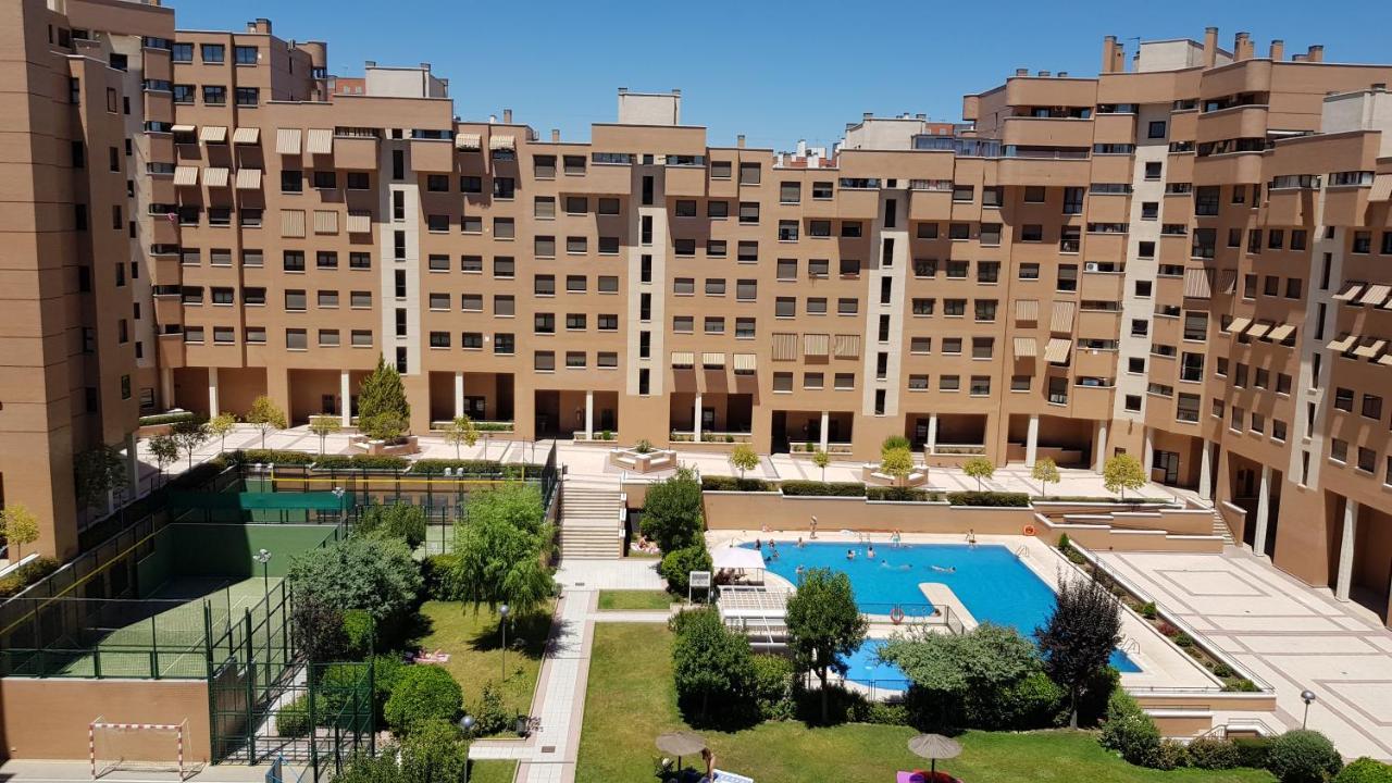 Residencial En Madrid Alquiler De Corta Estancia No Turistico Zewnętrze zdjęcie