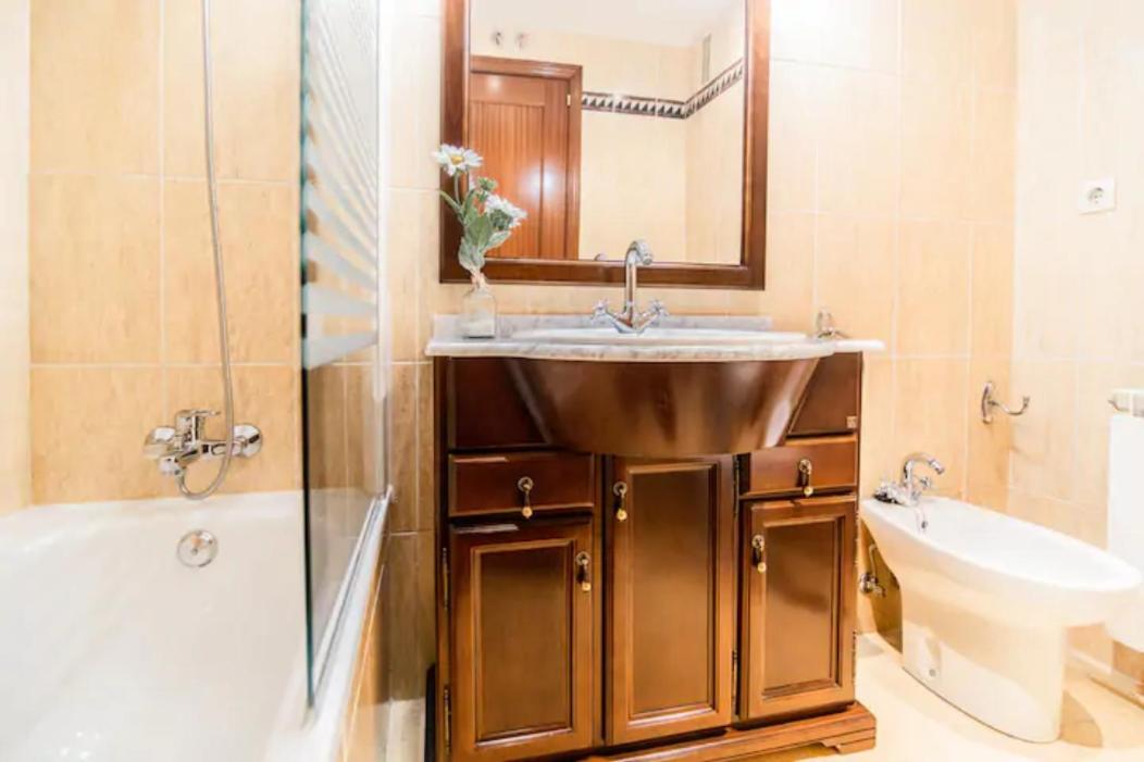 Residencial En Madrid Alquiler De Corta Estancia No Turistico Zewnętrze zdjęcie